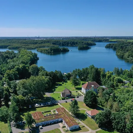 Seehotel Frankenhorst - Bw Signature Collection מלון שוורין