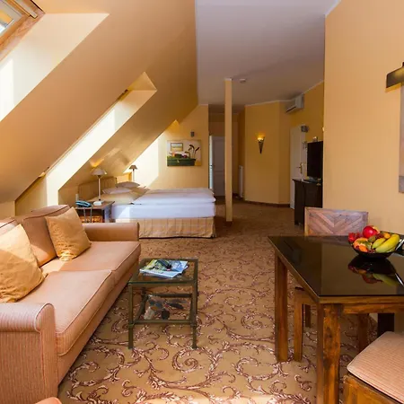 Seehotel Frankenhorst - Bw Signature Collection Otel 4*