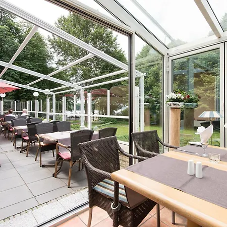 Seehotel Frankenhorst - Bw Signature Collection Otel Schwerin (Mecklenburg-Vorpommern)